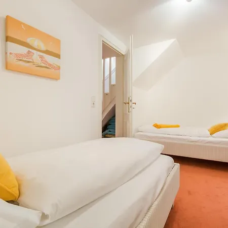 Achter Duenem App 1 *